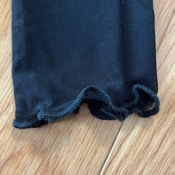 Urban outfitters mesh top - Picture 3 of 4